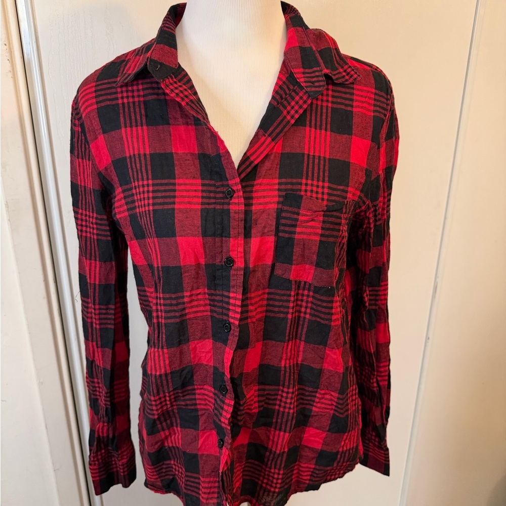 100% Cotton Women’s Red and Black Plaid Button-Up Shirt